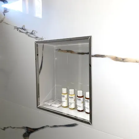 Qeli Nocleg ze śniadaniem Gjirokastra