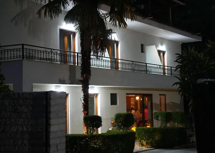 Qeli 4* Gjirokastër