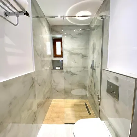 Qeli 4* Гирокастра