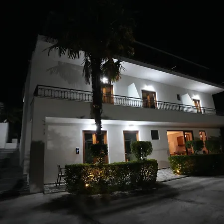 住宿加早餐酒店 Qeli 4*